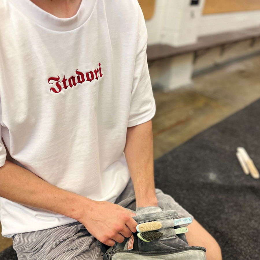 Yuji Itadori Heavy T-Shirt